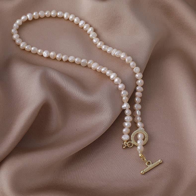 Baroque irregular retro freshwater pearl necklace