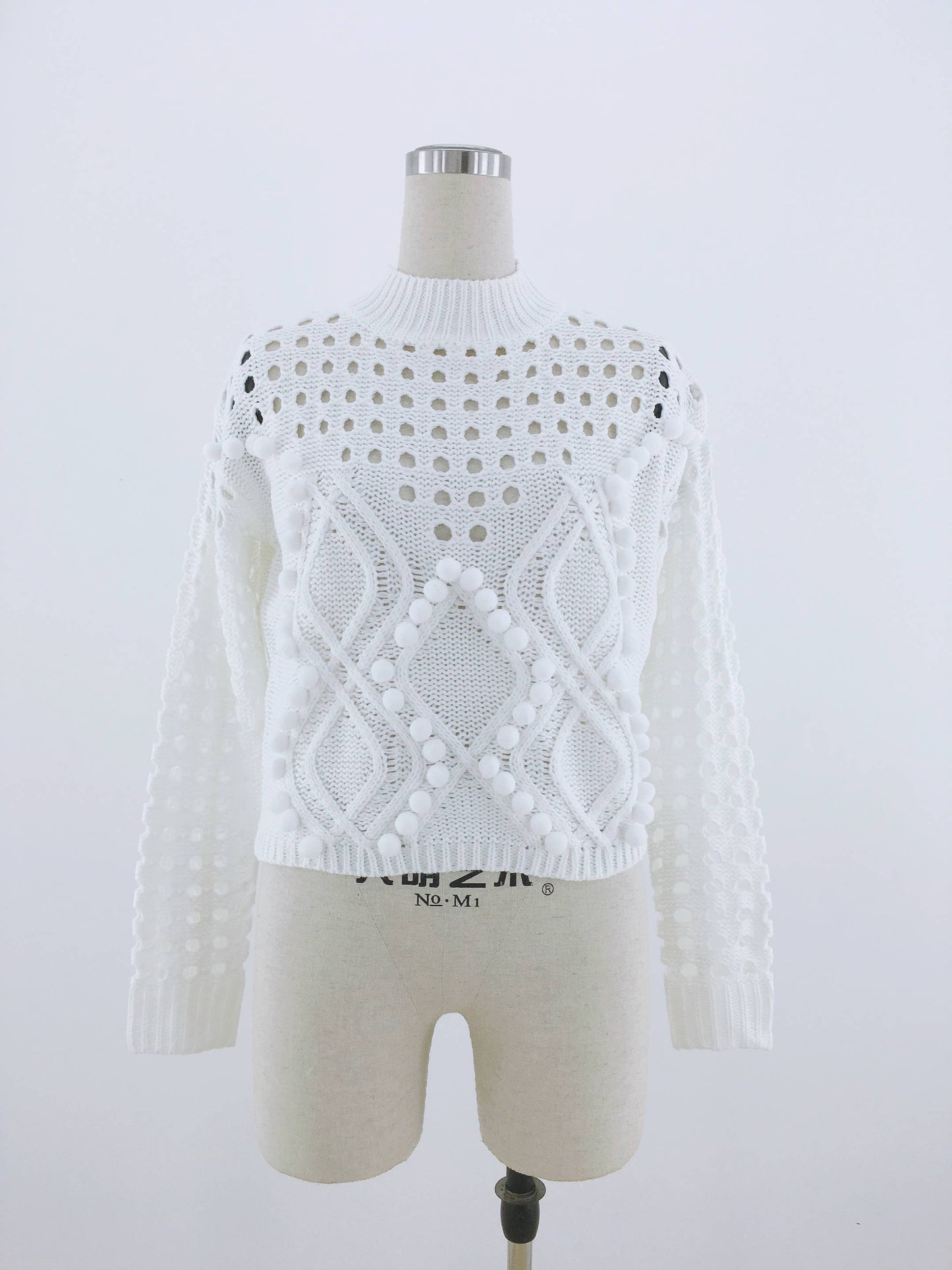 SOLID COLOR LOOSE KNIT CREWNECK PULLOVER SWEATER