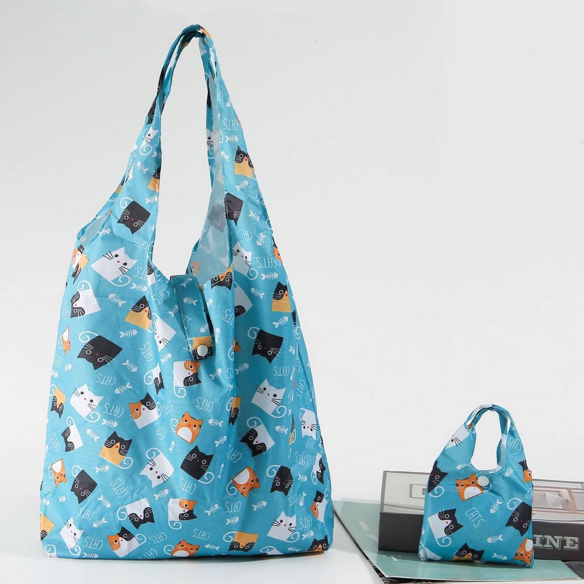 LARGE CAPACITY FOLDABLE ECO-FRIENDLY SHOPPING BAG_CWAB3472