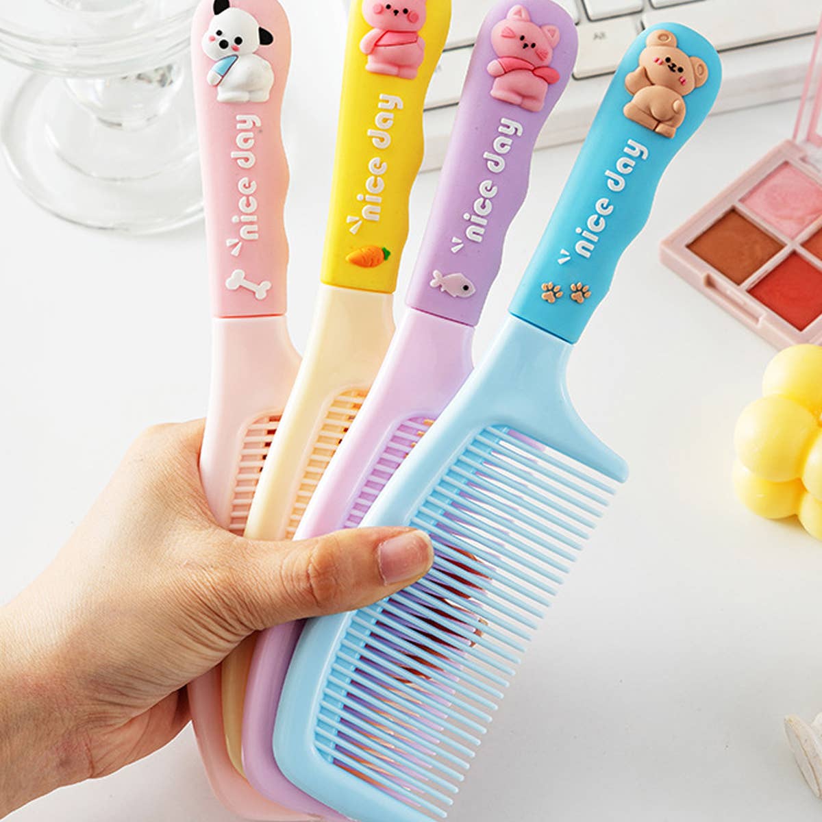HOME SILICONE HANDLE CUTE CARTOON COMB