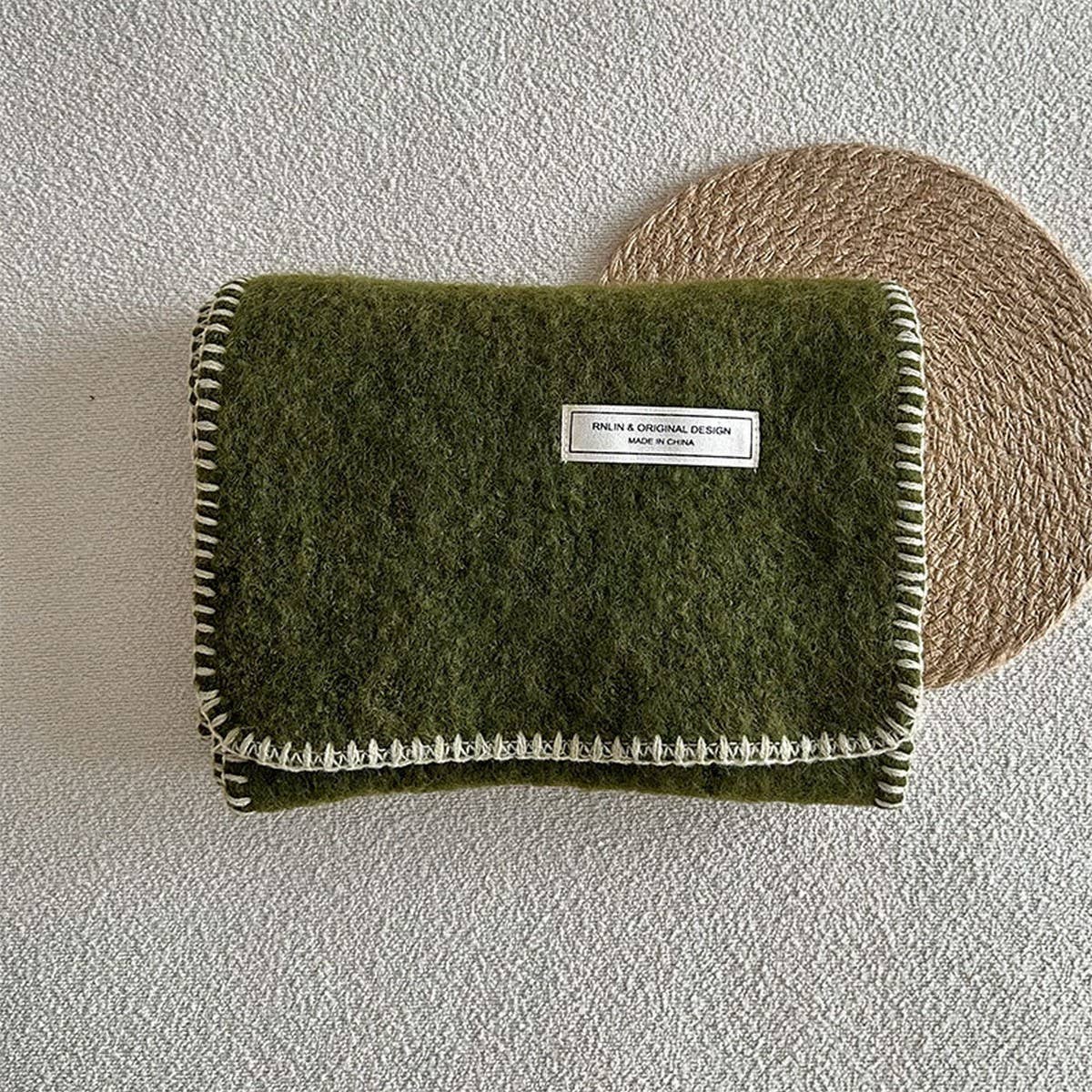 Solid Wool Blend Knit Scarf ??Color-Blocked Trim_CWASC2291