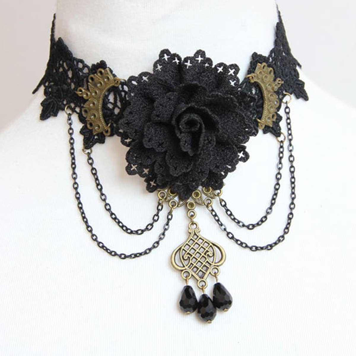 HALLOWEEN FLOWER CRYSTAL LACE SHORT NECKLACE COLLAR
