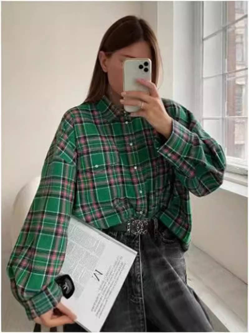 VINTAGE LOOK WITH LAPEL BAGGY PLAID SHIRT