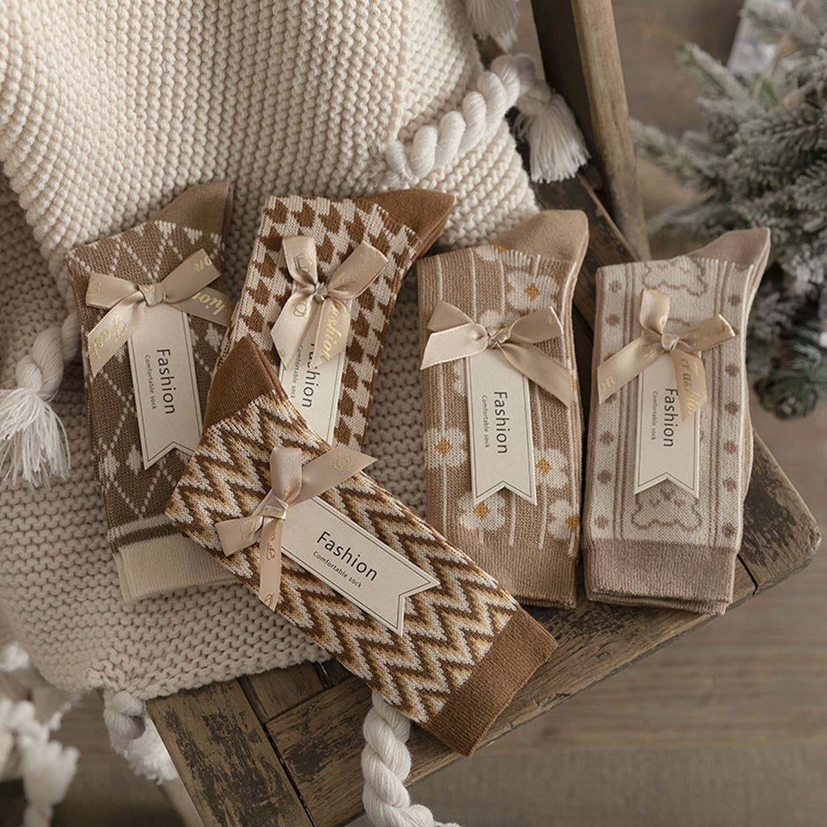 NEW AUTUMN COTTON WOMEN'S MID-CALF SOCKS