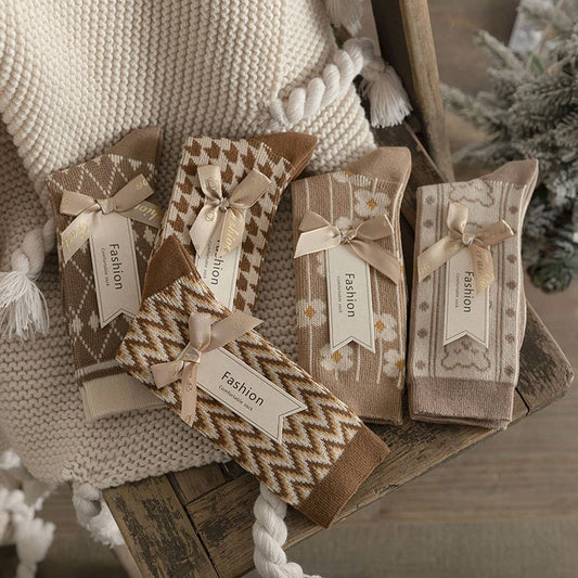 NEW AUTUMN COTTON WOMEN'S MID-CALF SOCKS