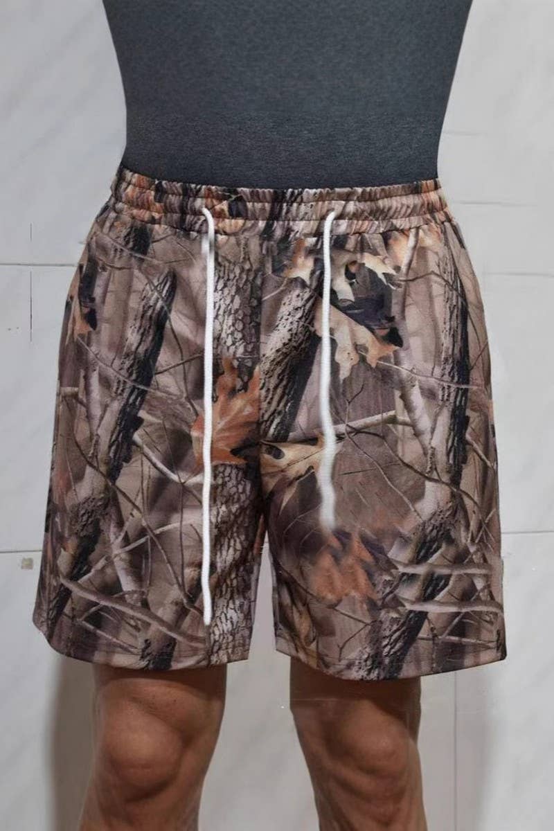 CWBSP0569_LOOSE DRAWSTRING CAMO SHORTS WITH BRANCH PRINT
