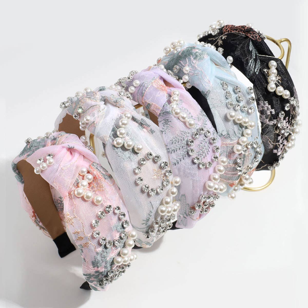 PEARL AND RHINESTONE EMBROIDERED KNOTTED HEADBAND_CWAHA2305