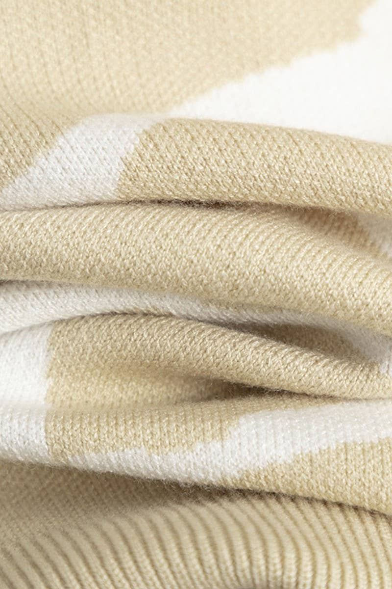 CWOCAL00664_JACQUARD KNIT V NECK LONGLINE CARDIGAN