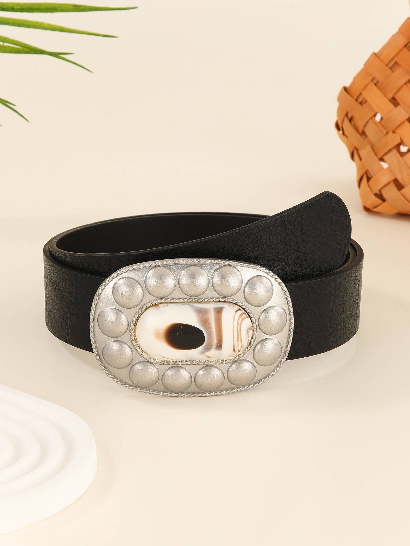 Light luxury versatile and fashionable belt
