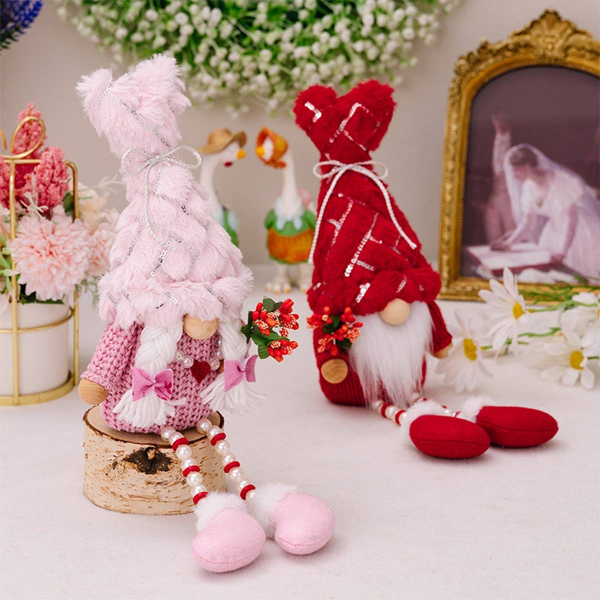 CWMM10268_VALENTINE GNOME PLUSH DOLL WITH SEQUIN HEART HAT