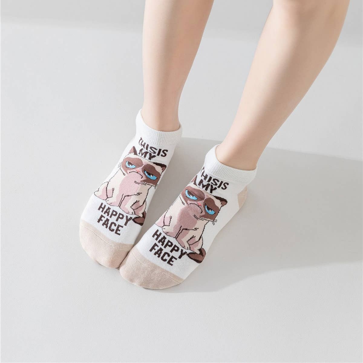 WOMEN CARTOON ANIMAL CAT SOCKS