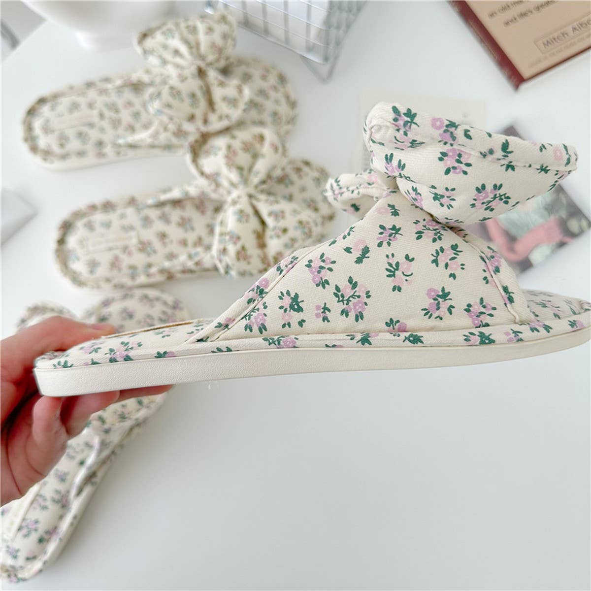 SMALL FLORAL BOW WATERPROOF THICK-SOLED SLIPPERS_CWMM2967
