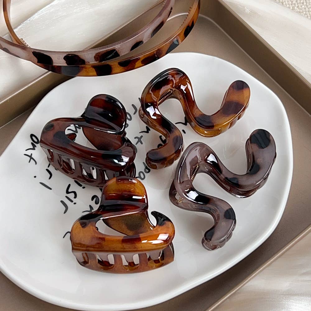 High-end semi-tied simple geometric hair clips