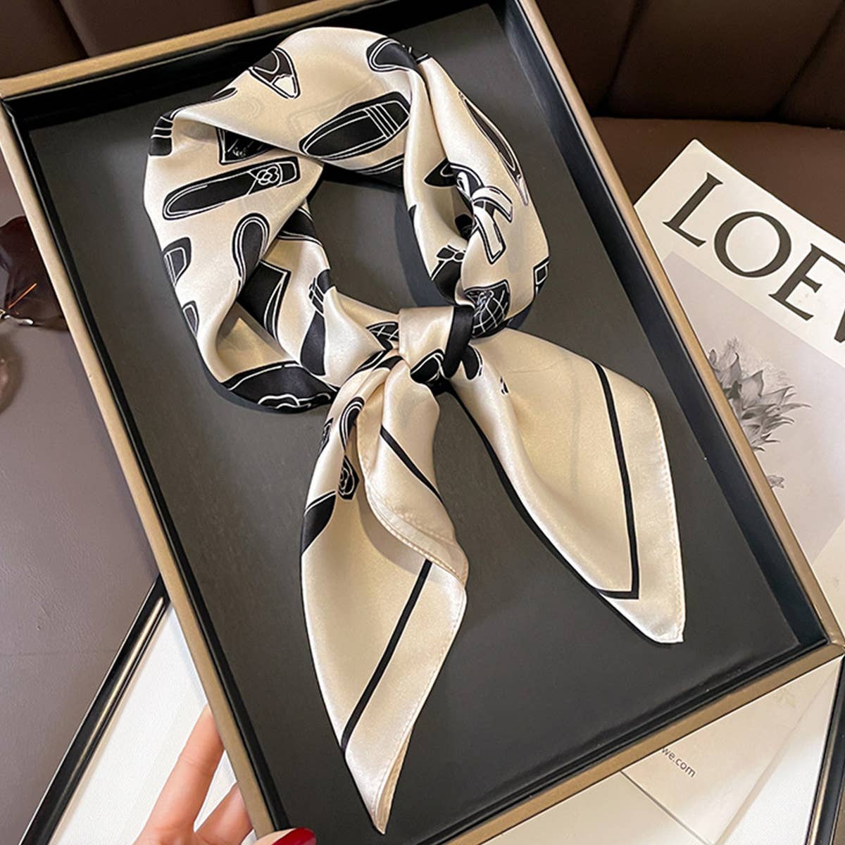 Summer Black & White Silk Scarf ??Accessory_CWASC0622