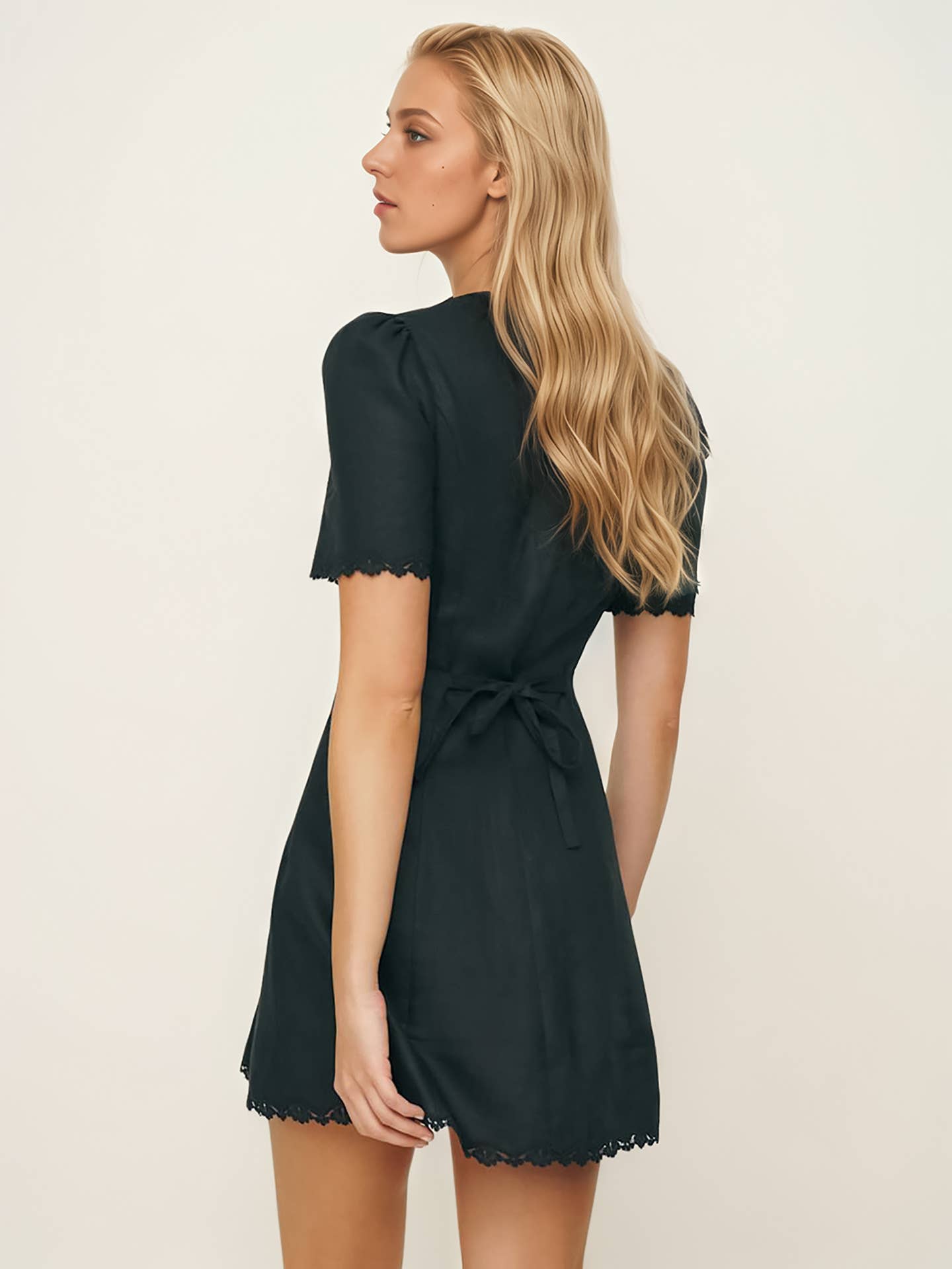 Square-neck single-breasted cinched-waist dress