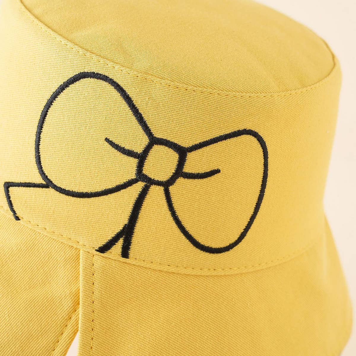 STYLISH WIDE BRIM BOW EMBROIDERED BUCKET HAT_CWAH1421