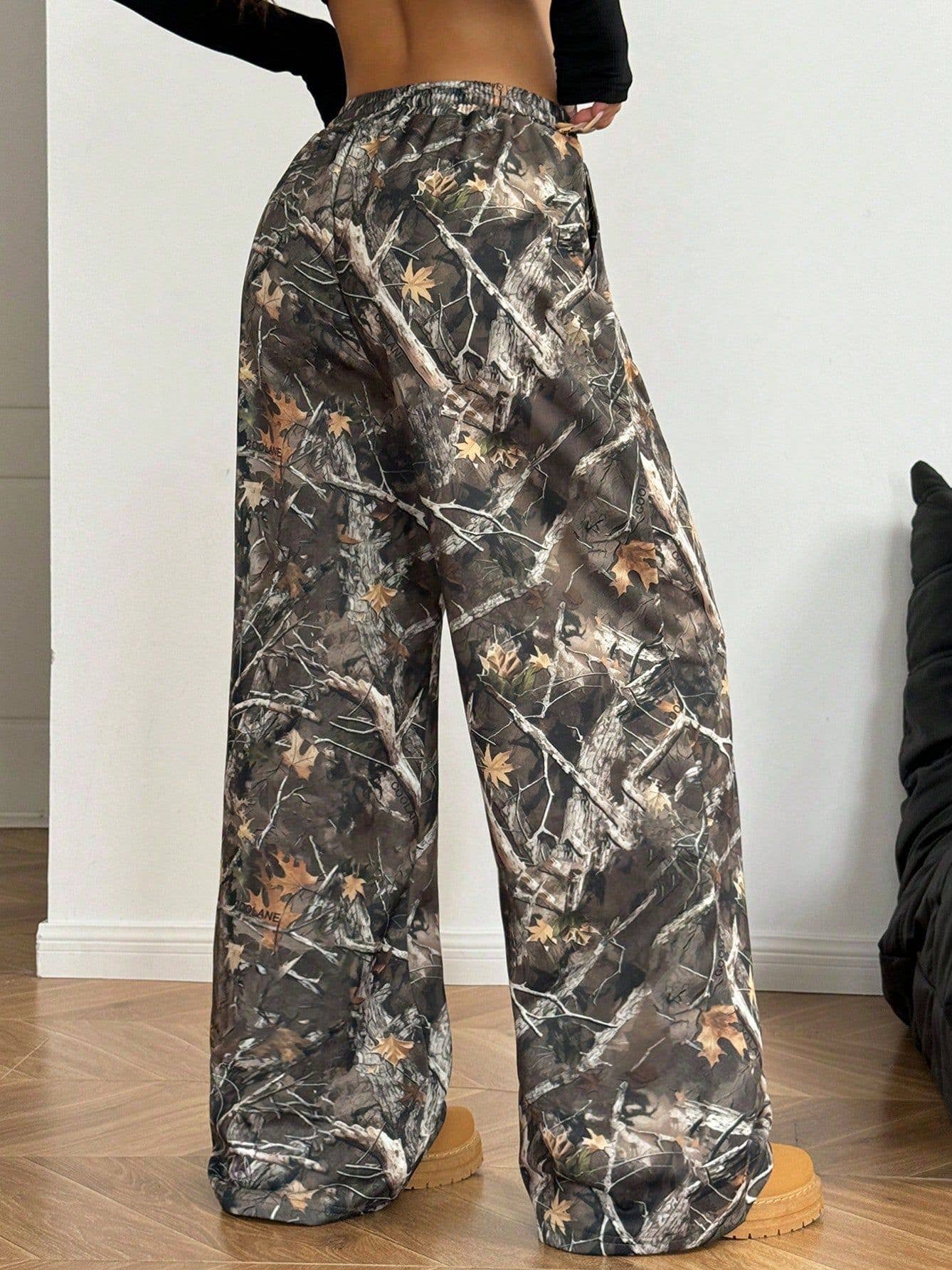 FASHION STRETCH WAIST CAMO PRINT MOPPING PANTS