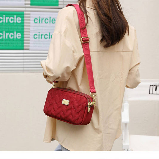 FASHIONABLE NYLON CLOTH SHOULDER MESSENGER BAG_CWAB3515