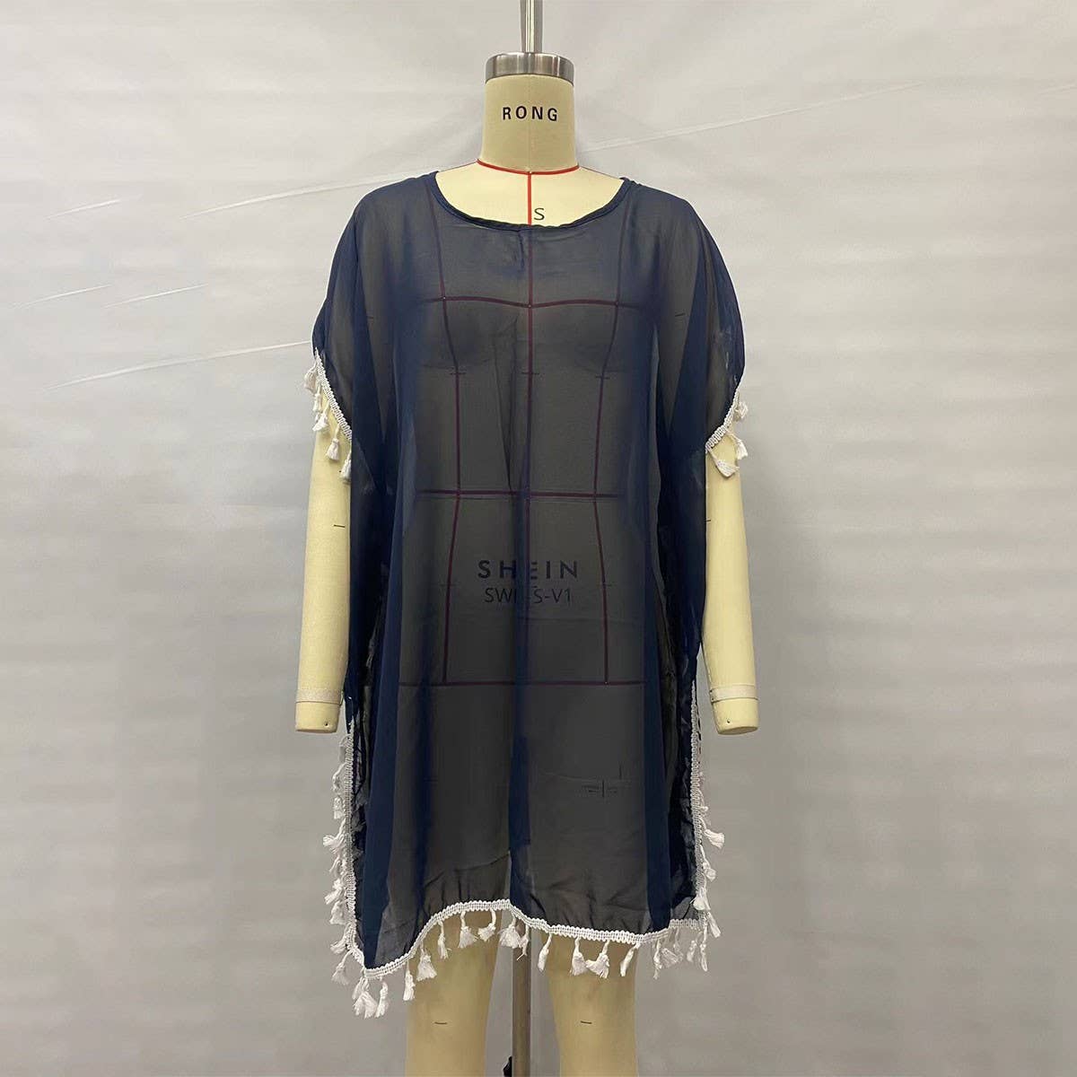 Plus Size Chiffon Tassel Beach Cover-Up_CWMM6150