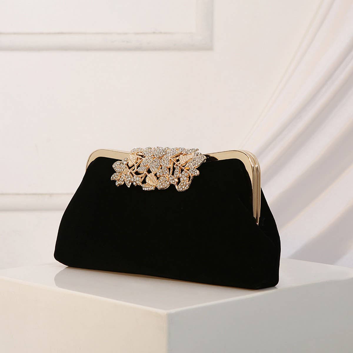 EUROPEAN AND AMERICAN RETRO DIAMOND CLUTCH_CWAB2498