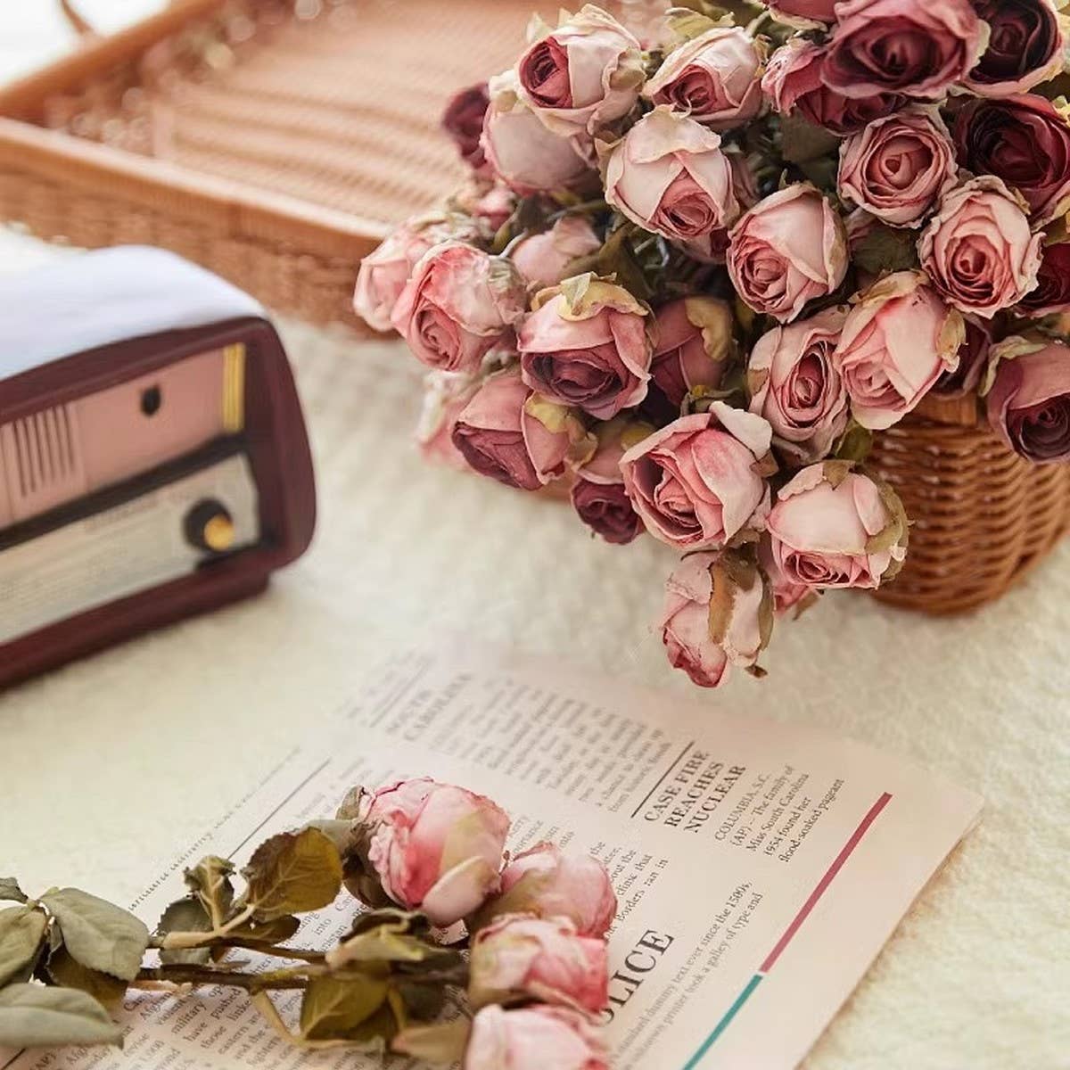 Faux 5-Head Withered Rose with Burnt Edge Look