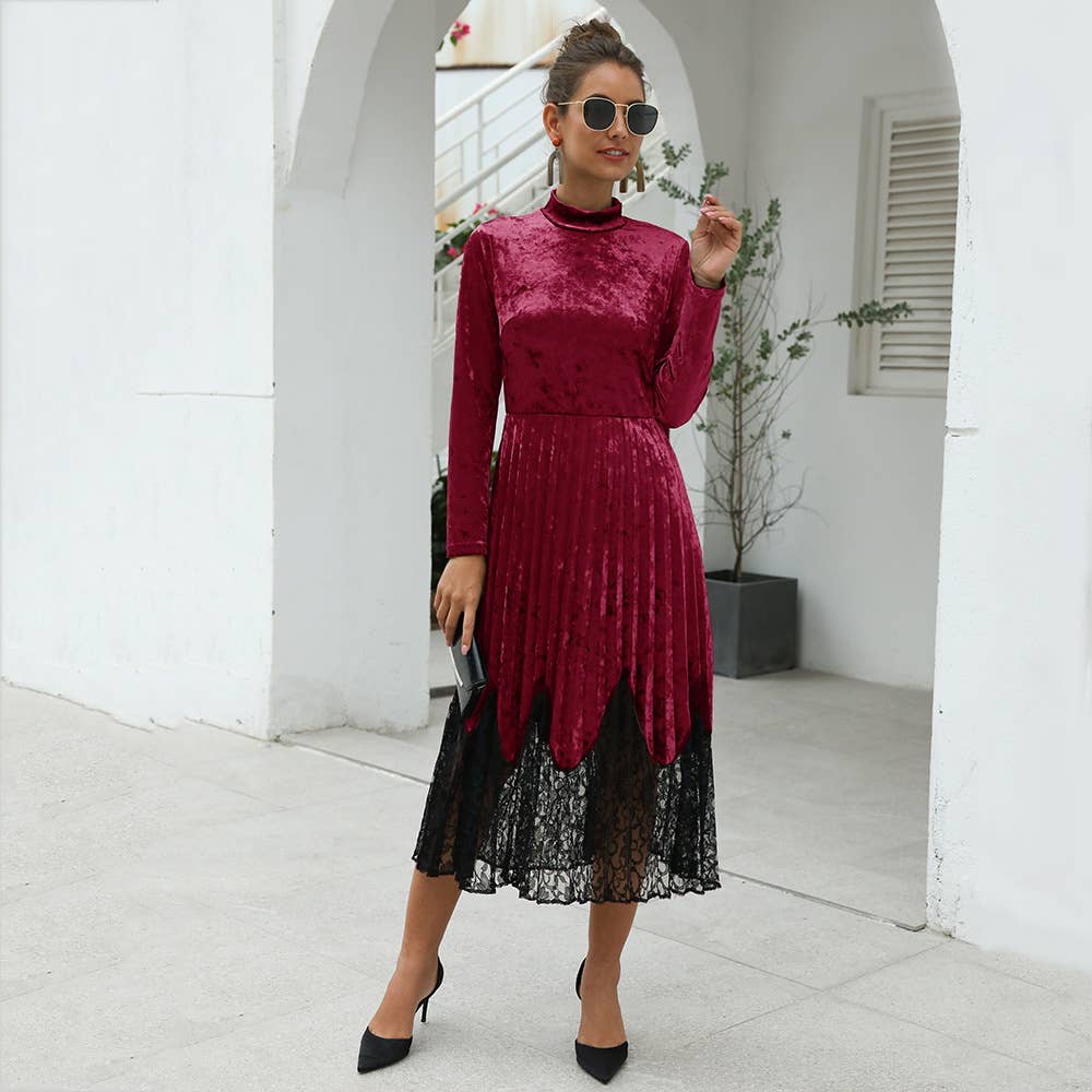 PLEATED LACE PATCHWORK CANARY LONG-SLEEVED DRESS