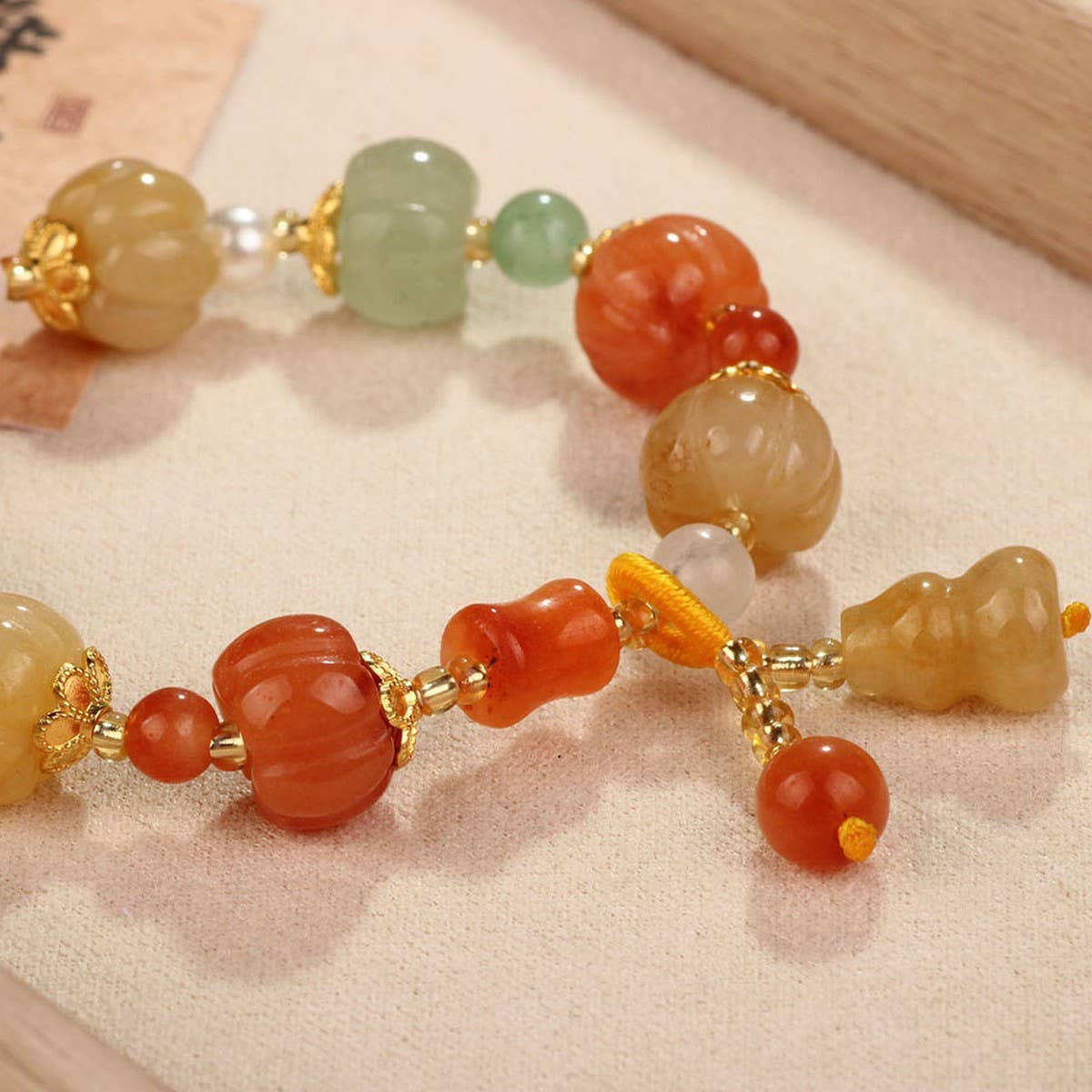 NEW ARTISTIC RETRO NATURAL GOLD JADE BRACELET
