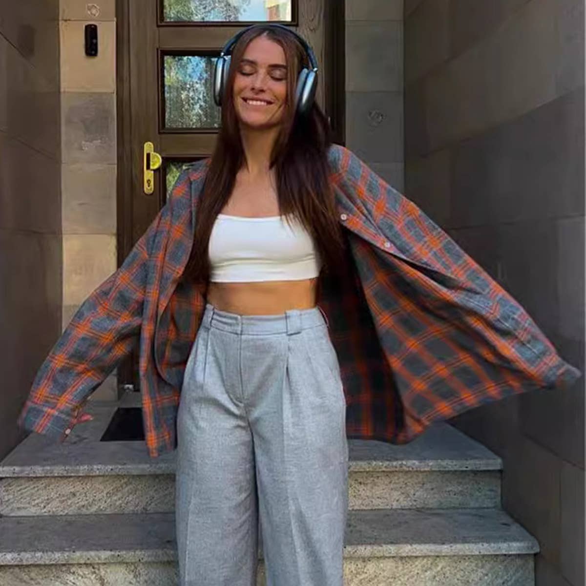 VINTAGE LOOK WITH LAPEL BAGGY PLAID SHIRT