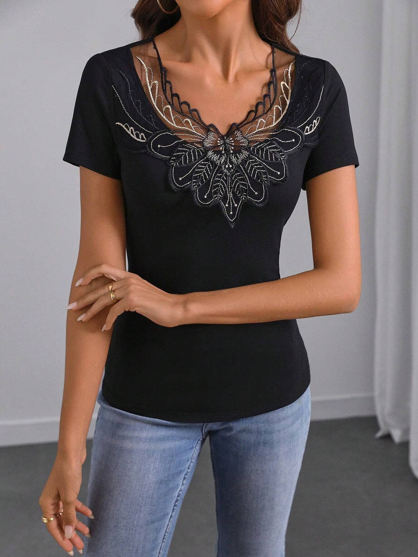 Solid-color embroidered short-sleeved T-shirt