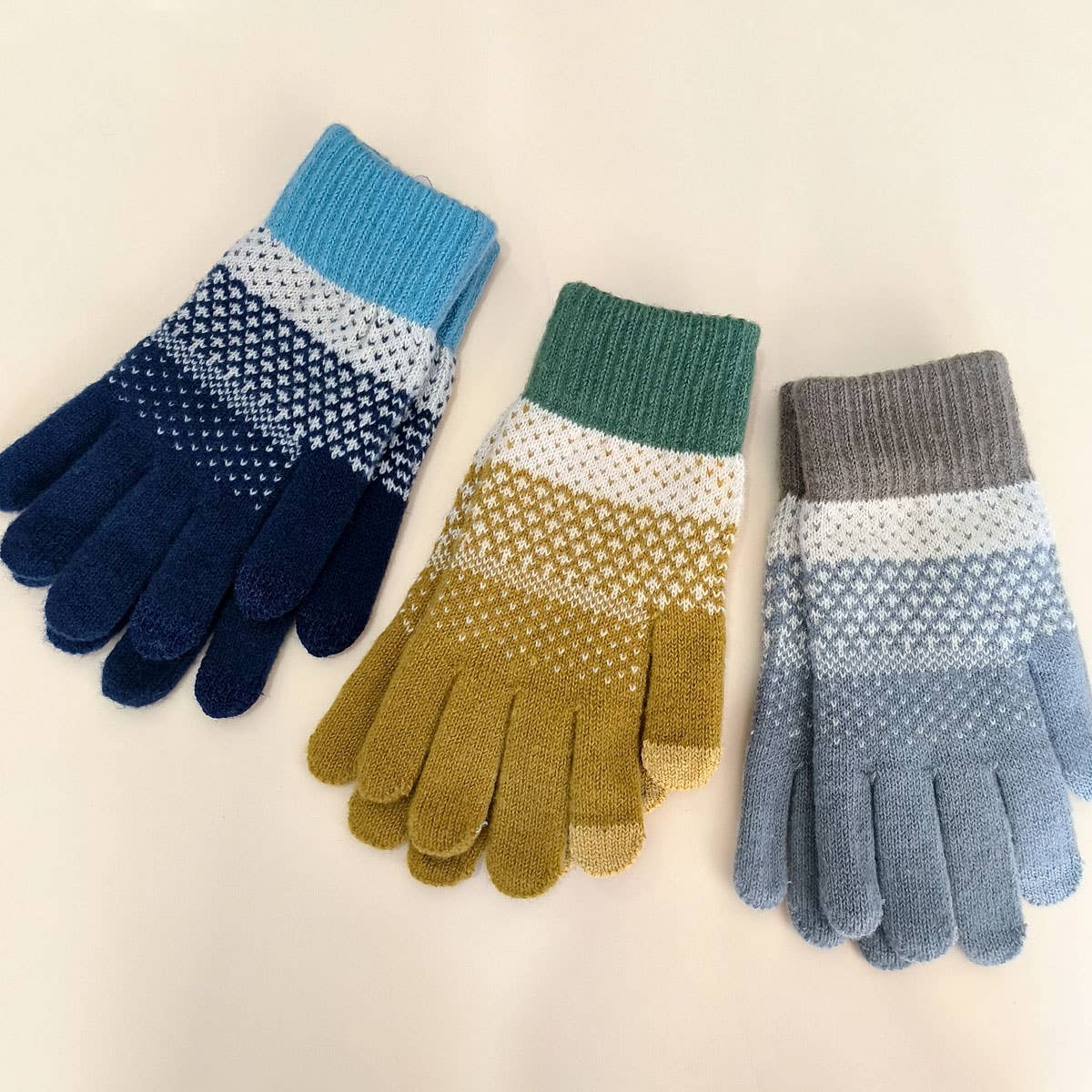 Wholesale Knit Touchscreen Gloves, Warm & Unisex_CWAG0023