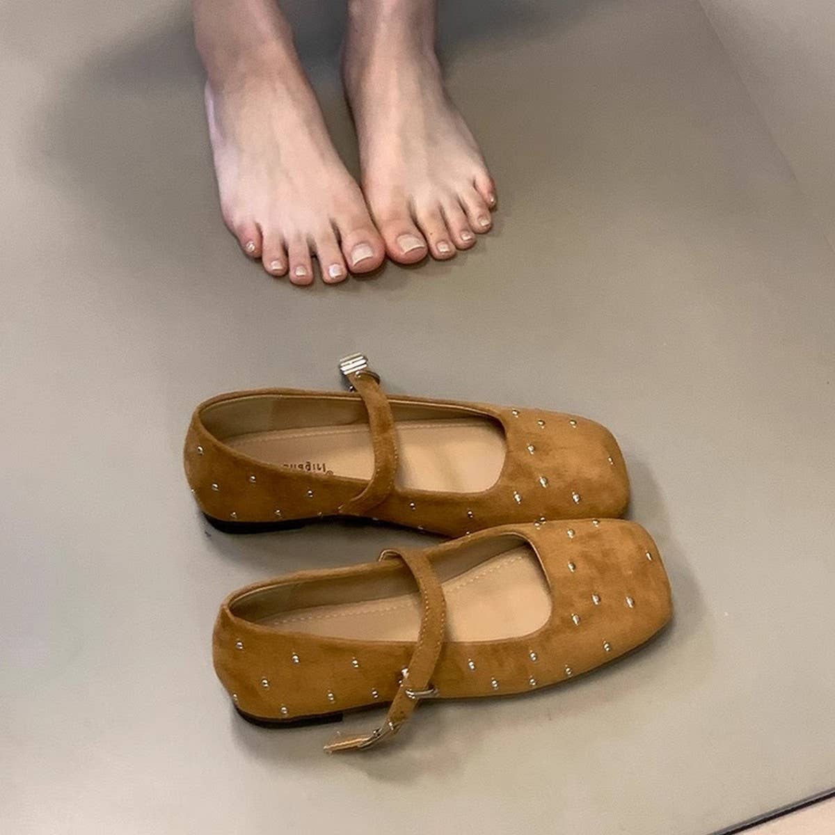 Starry Flat Mary Janes with Square Toe_CWSHF0109