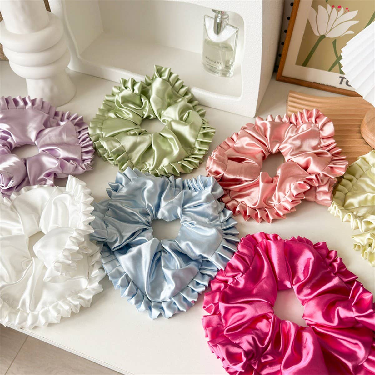 SIMPLE BALLET STYLE LACE HAIRBAND