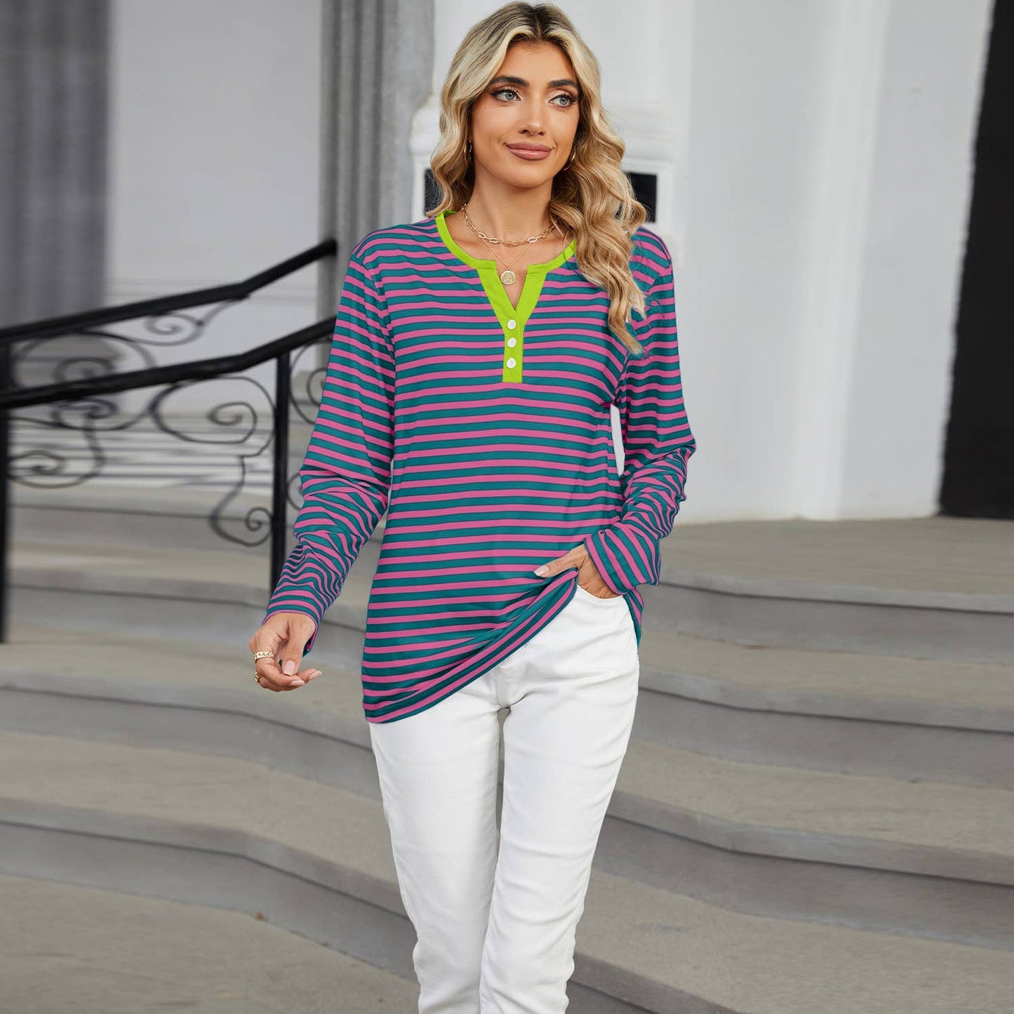 V-NECK LONG SLEEVE T-SHIRT WITH COLOR STRIPES