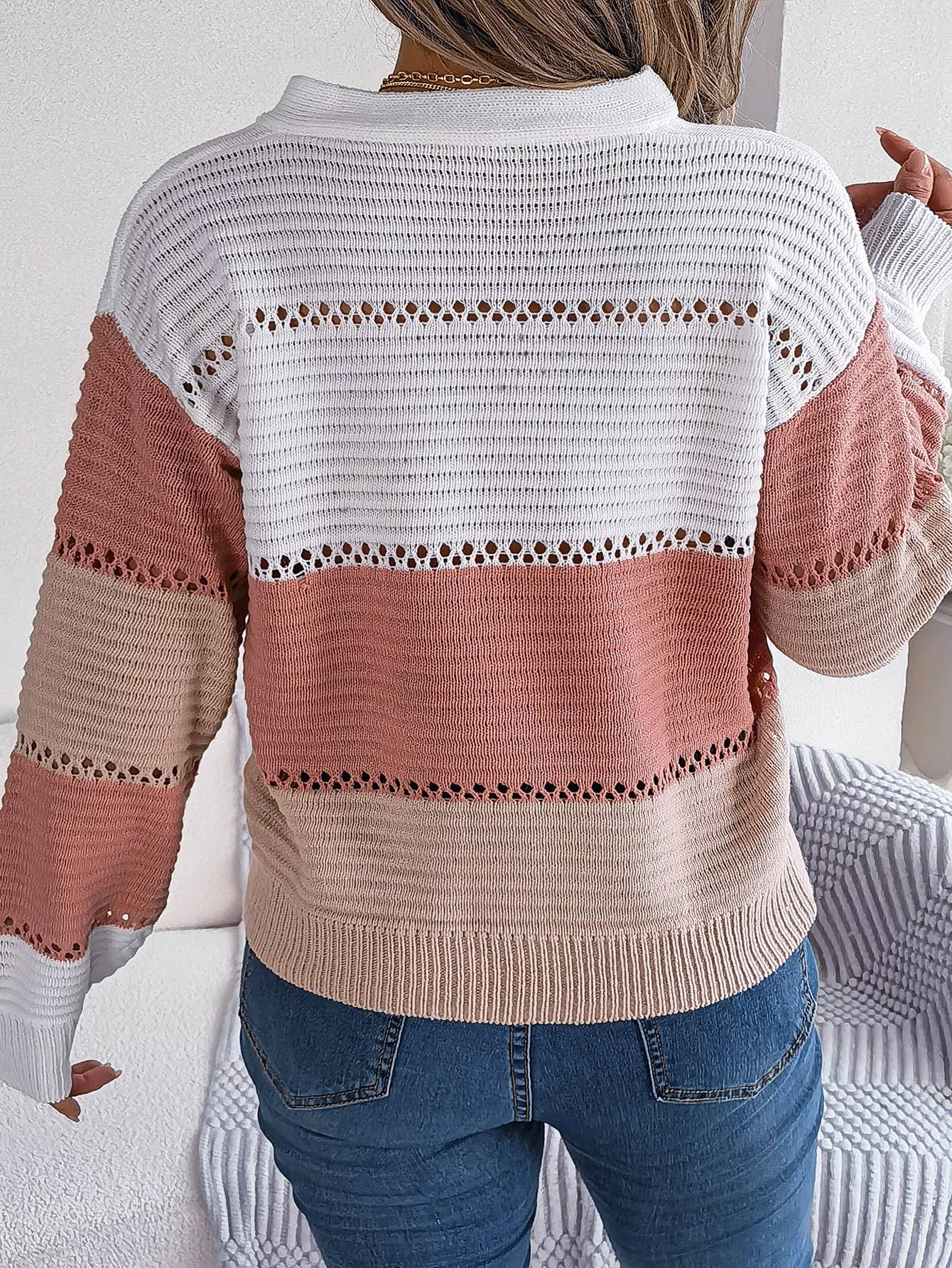 V-neck color-blocked lantern sleeve sweater