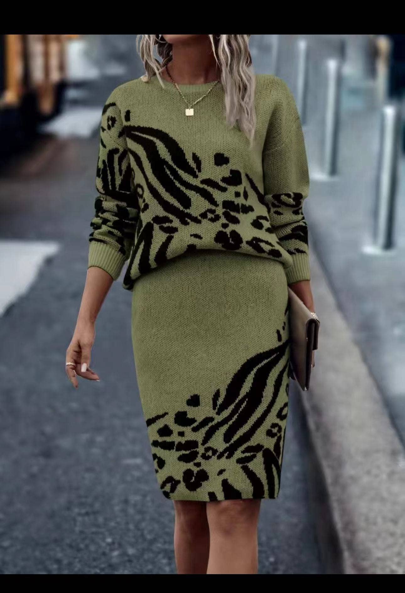 JACQUARD LONG-SLEEVED CREW-NECK SWEATER SET SKIRT