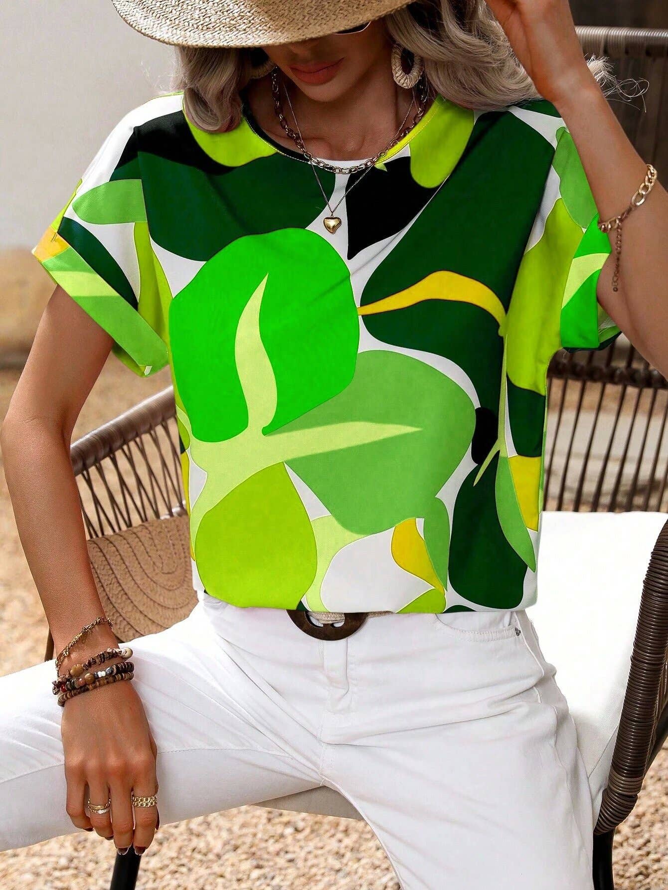 Fashion printed multi-color U-neck blouse