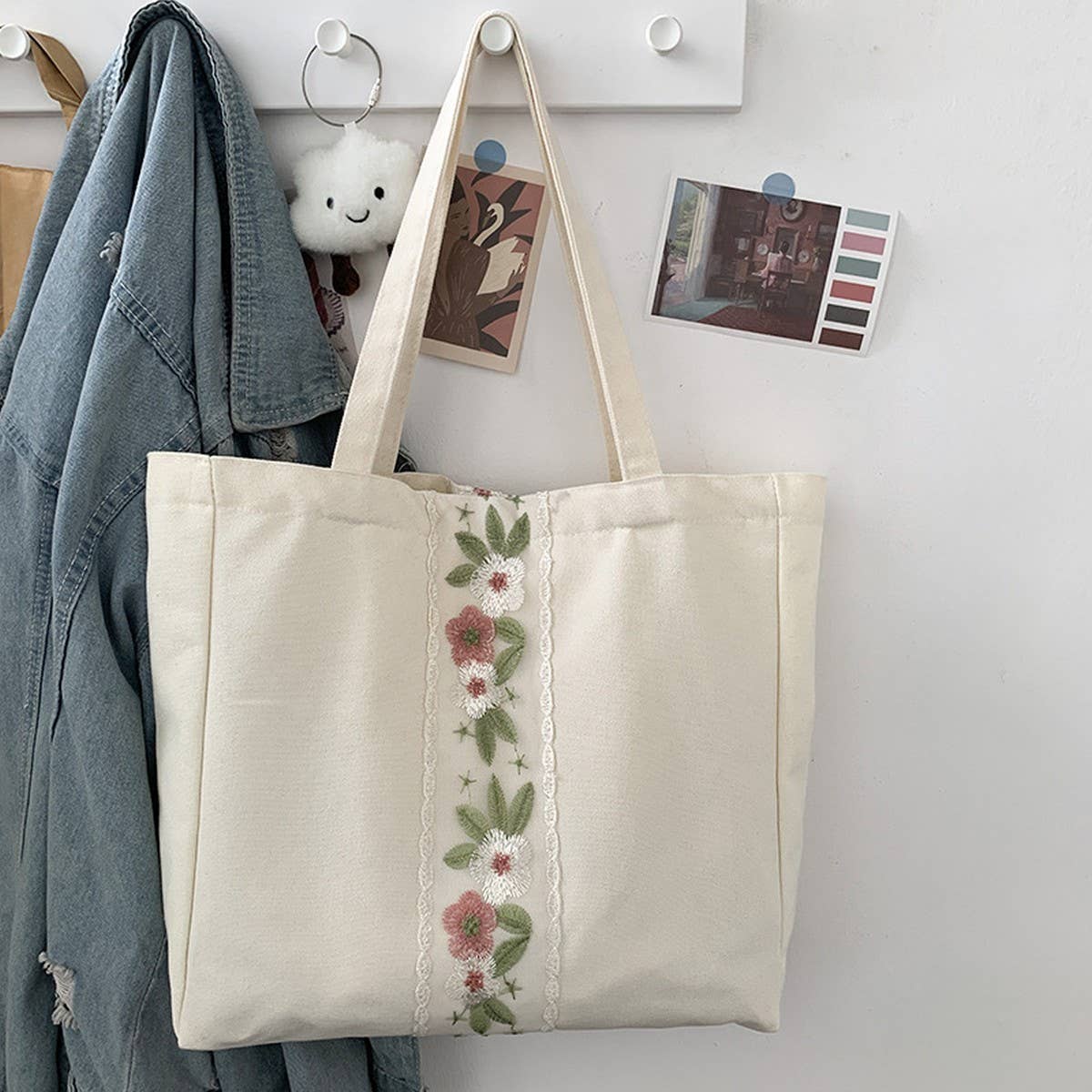 TOTE BAGS CANVAS LARGE WITH EMBROIDERED FLOWER LACE_CWAB2050
