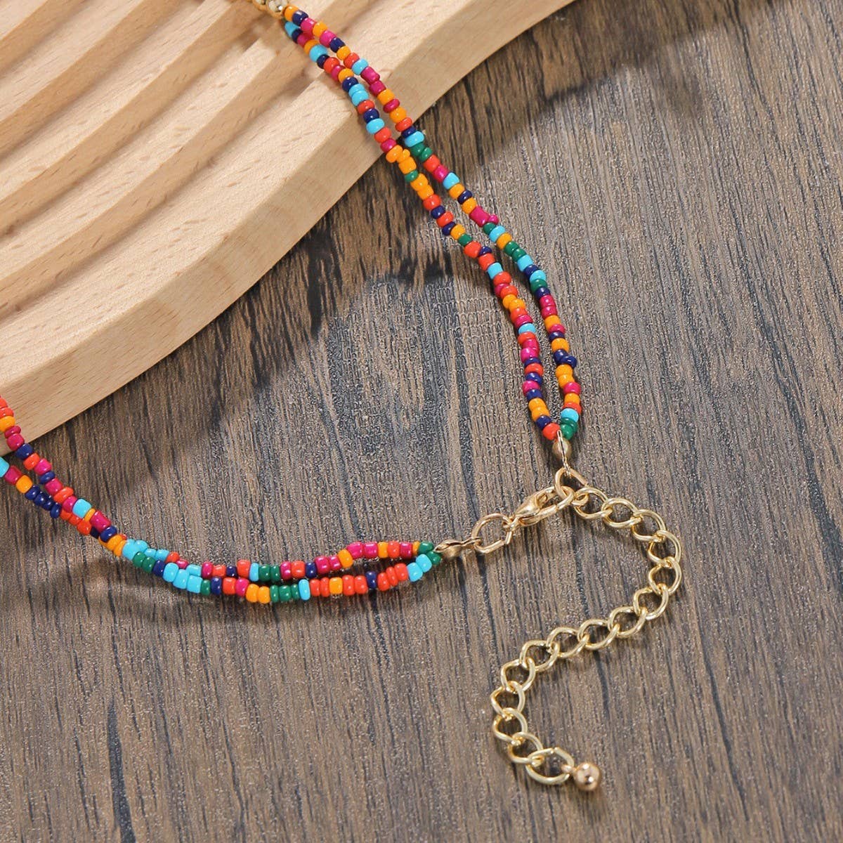 NEW BOHEMIAN VINTAGE BEADED NECKLACE