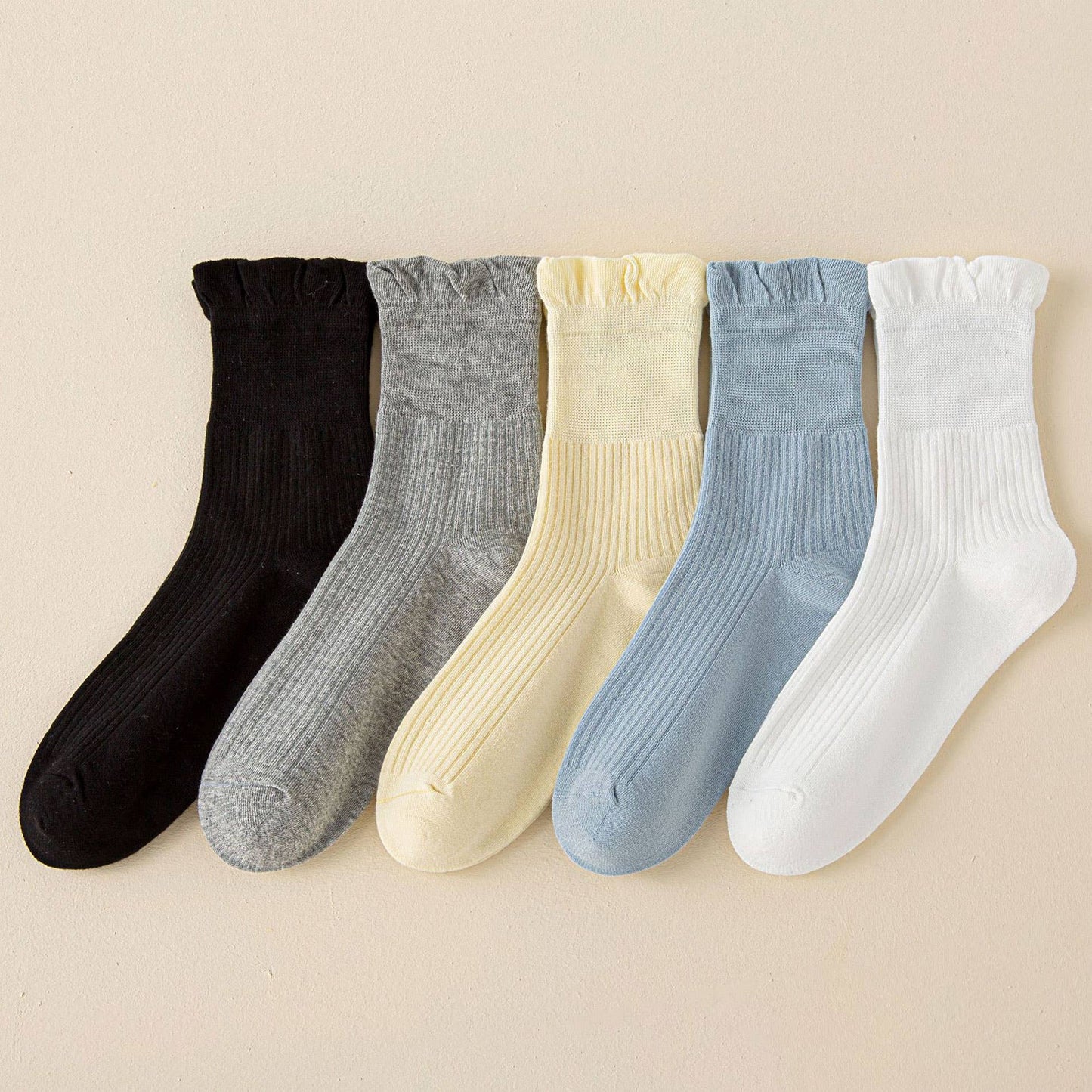Thin Solid Ruffle Crew Socks For Summer