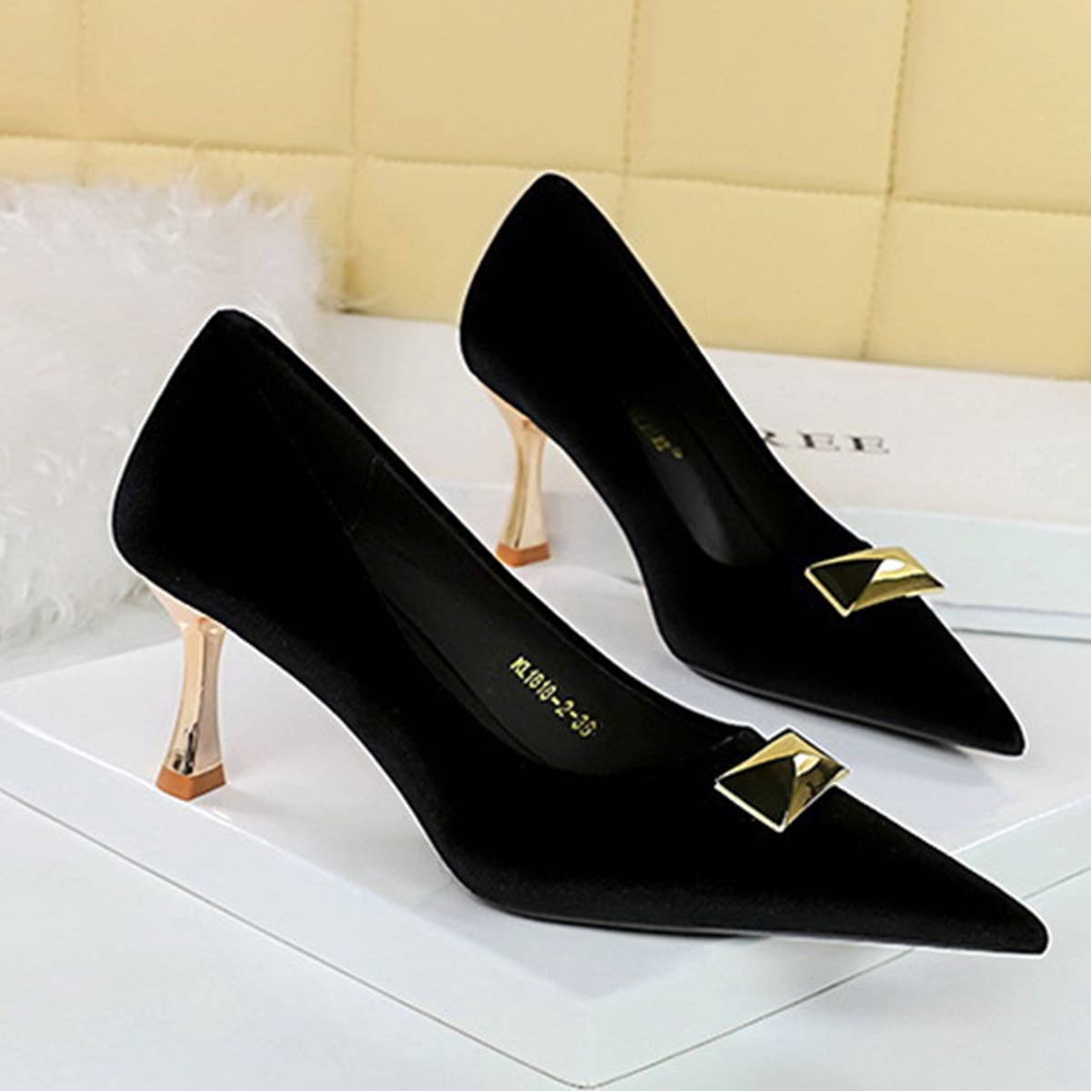 RETRO METAL BUCKLE SHALLOW POINTED TOE HIGH HEELS_CWSHH0097