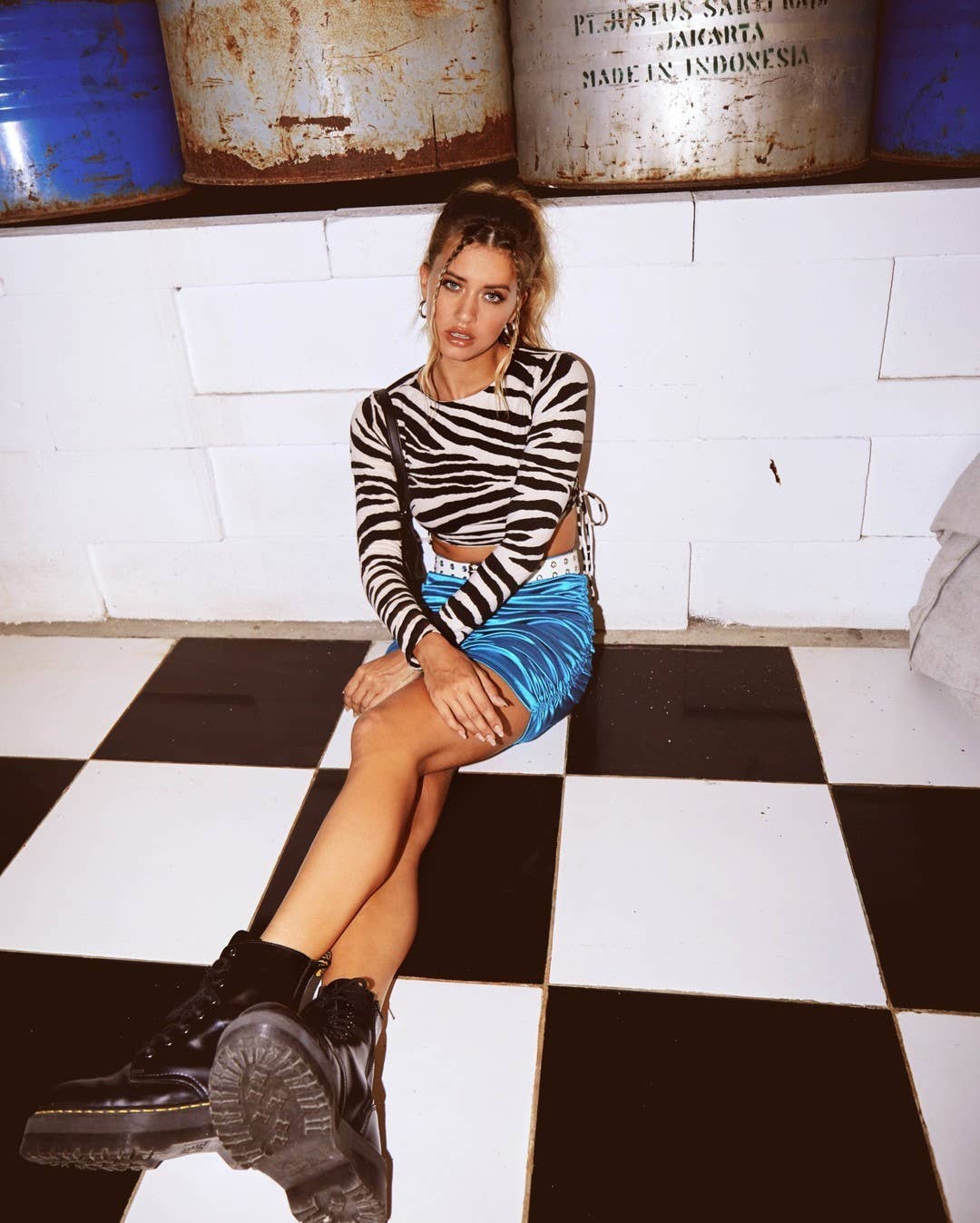 Zebra print long-sleeved crop top T-shirt