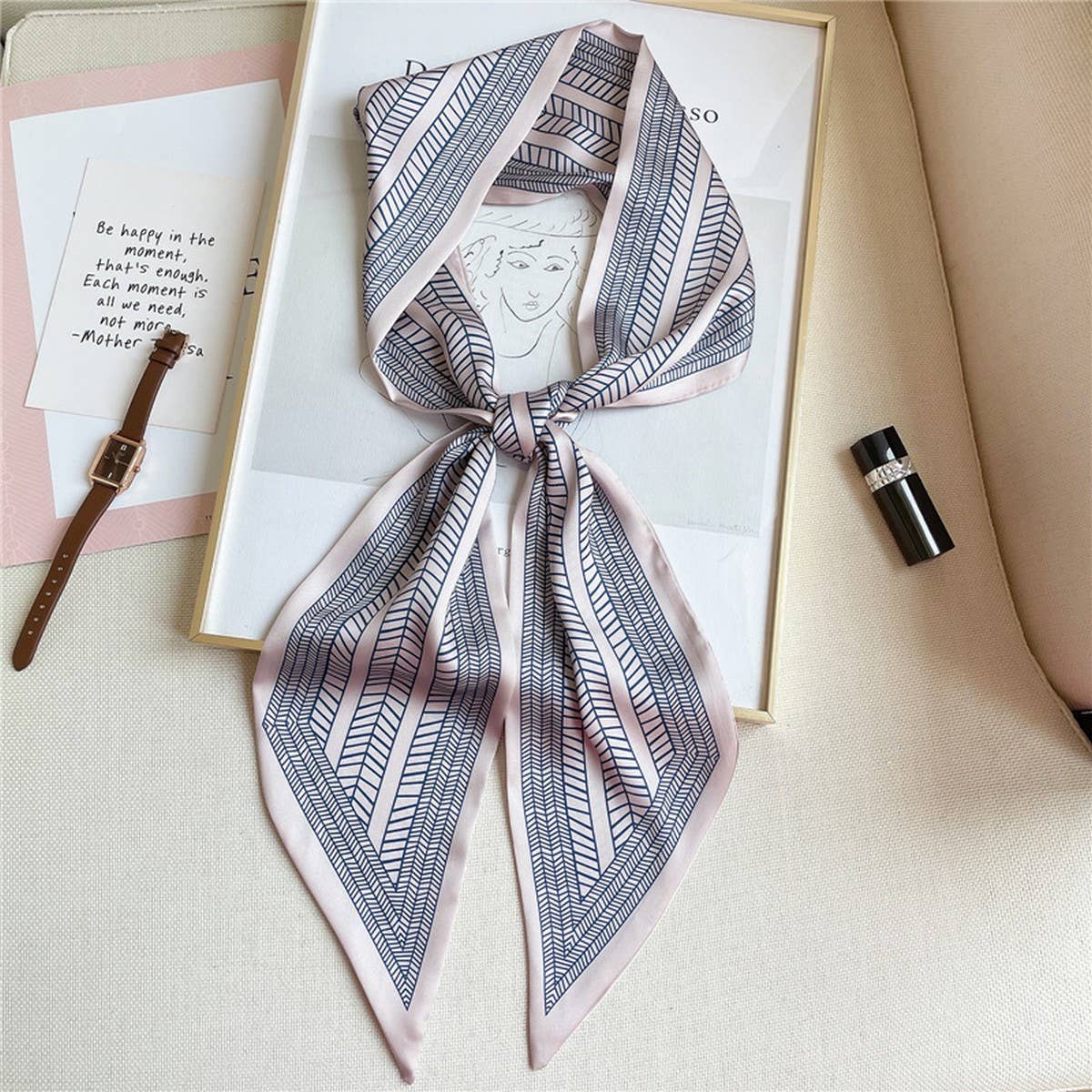 GEOMETRIC ALL-MATCH NARROW SILK HEAD SCARF