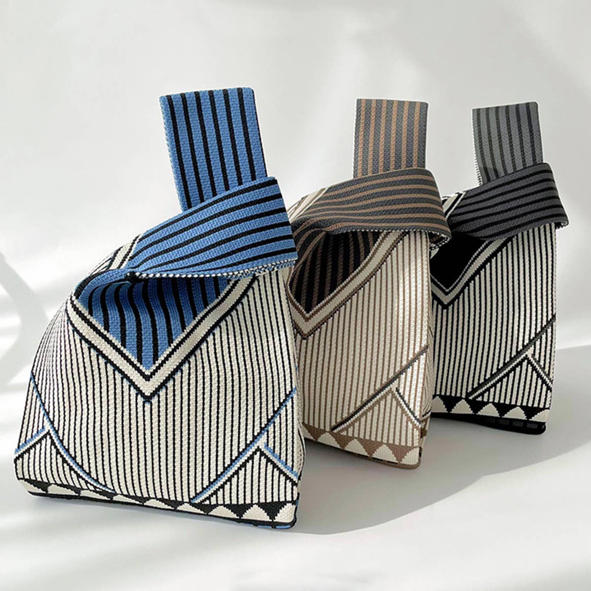 LARGE CAPACITY STRIPED KNIT SHOULDER TOTE BAG_CWAB1504