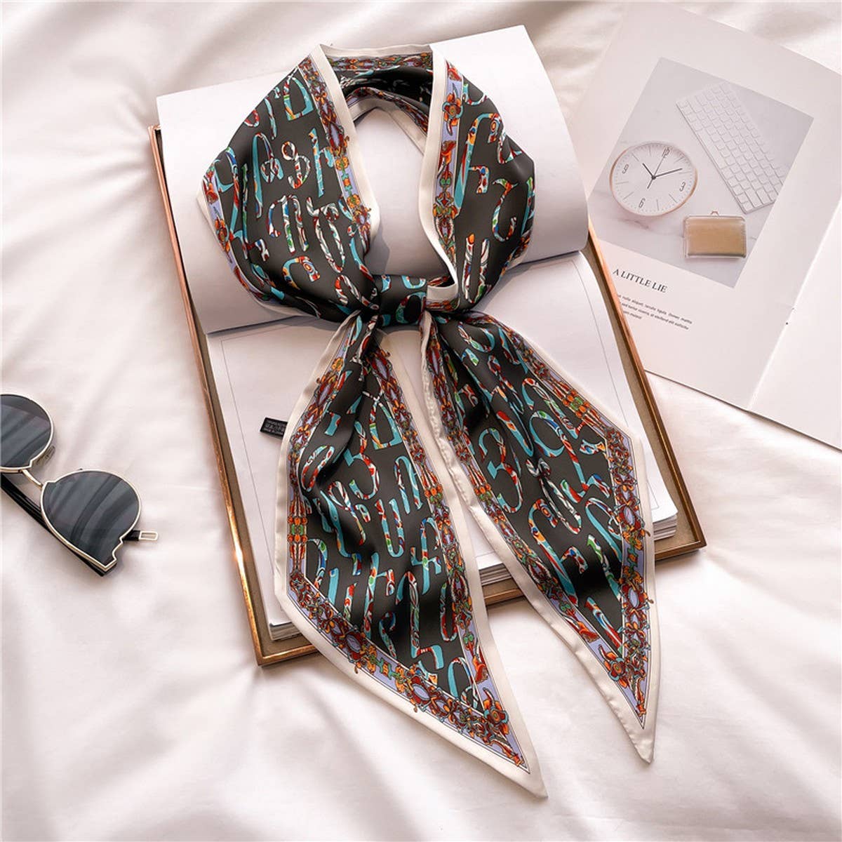 FASHIONABLE AND VERSATILE DOUBLE-LAYER HEAD SCARF_CWASC1513