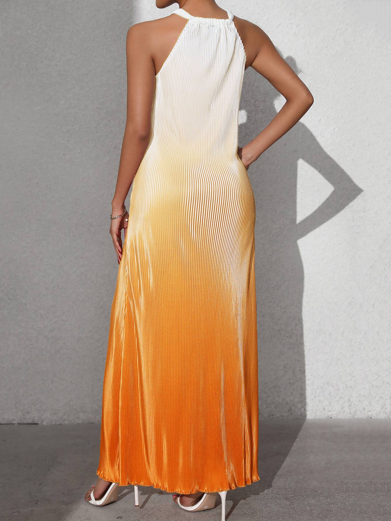 Stylish sexy backless halter color-changing dress