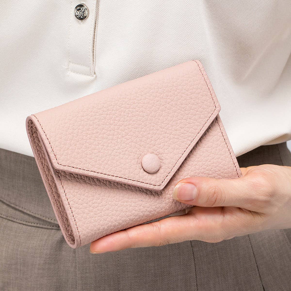 ULTRA-THIN LARGE CAPACITY SHORT LEATHER WALLET_CWAB3744