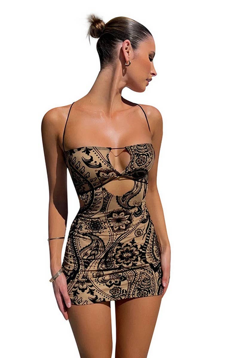 CWDHL0638_FLOCKING PRINT HOLLOW HIP-WRAPPED SUSPENDER SKIRT