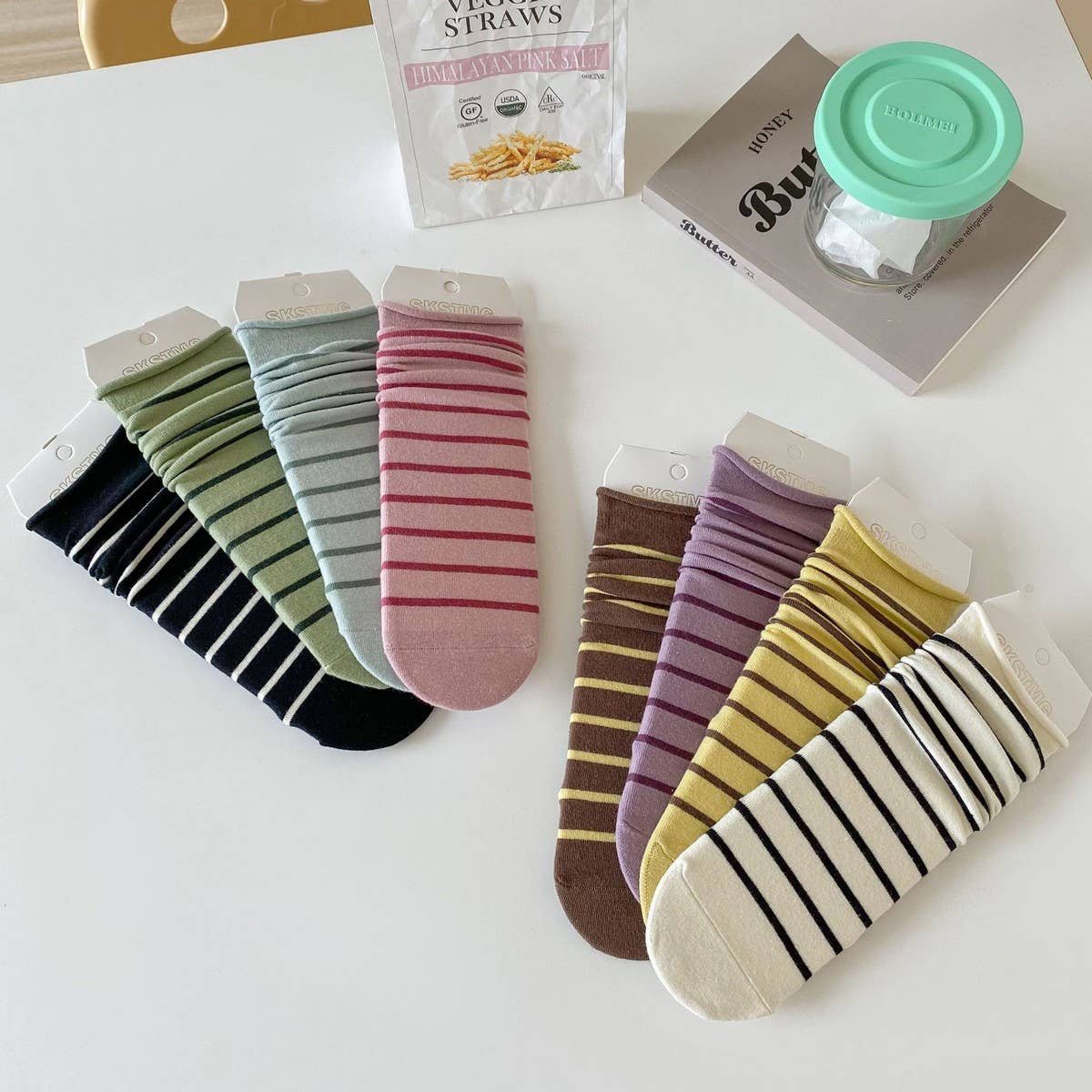 WOMEN HEMMED STRIPED STRAIGHT SOCKS