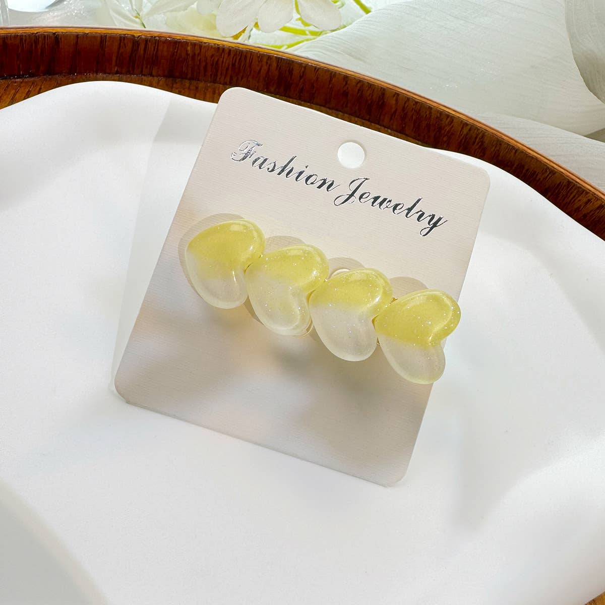 Colorful ice glitter pink heart-shaped hair clip