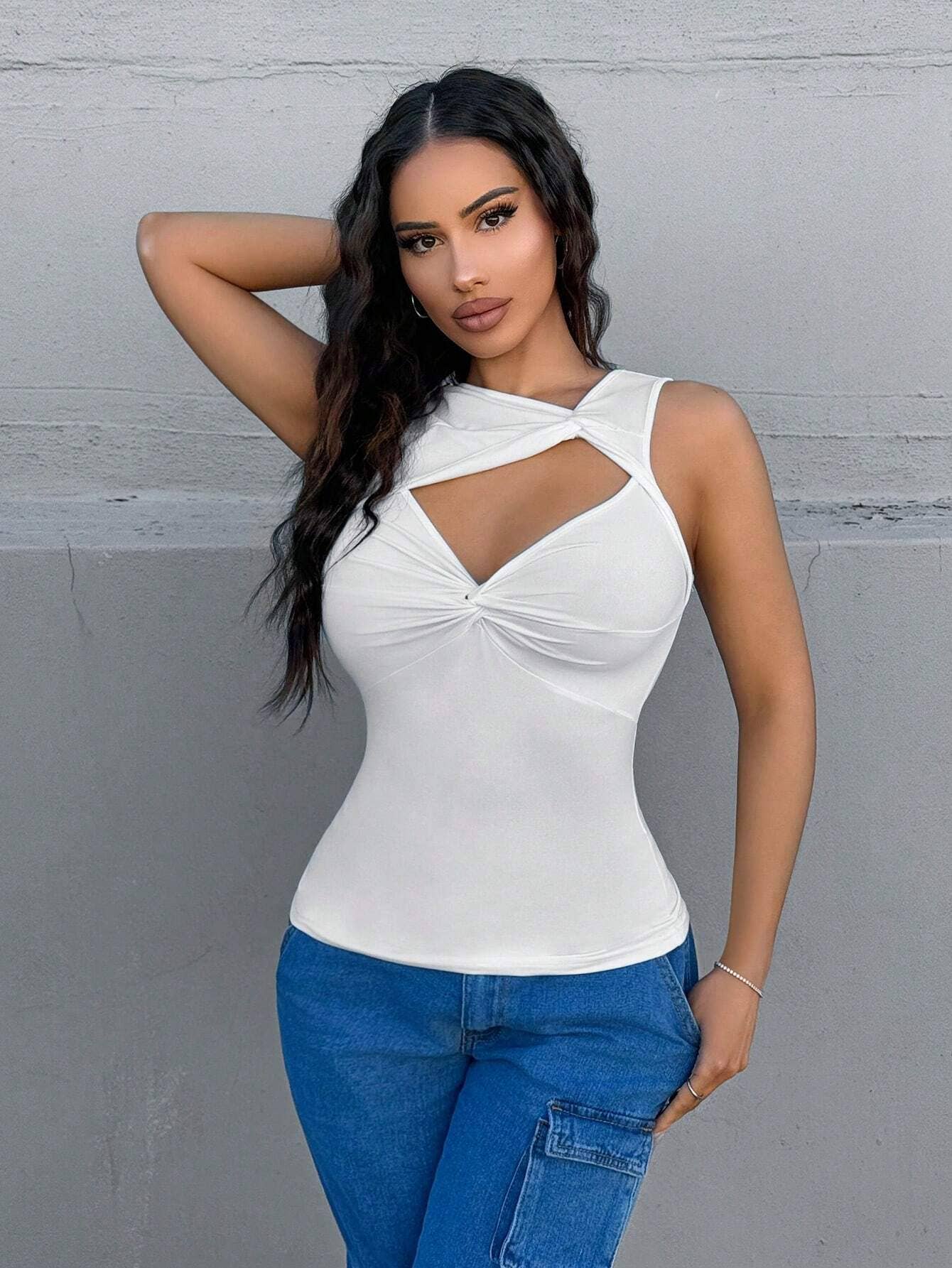 IRREGULAR HALTER VEST SLIM-FIT SLEEVELESS TOP